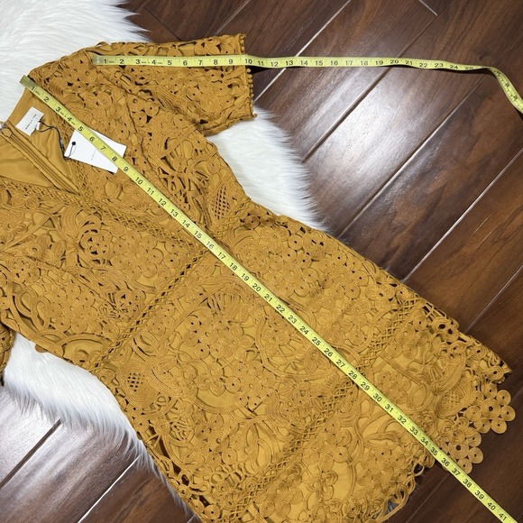 Adelyn Rae Women's Size Medium Mustard Tasha Crochet‎ Lace Dress - Picture 4 of 11